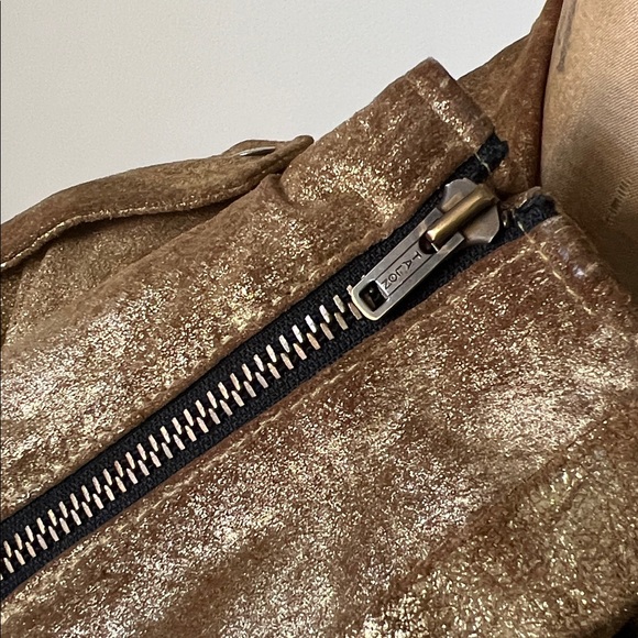 1980’s Vintage Leather Motorcycle Jacket - Picture 7 of 16